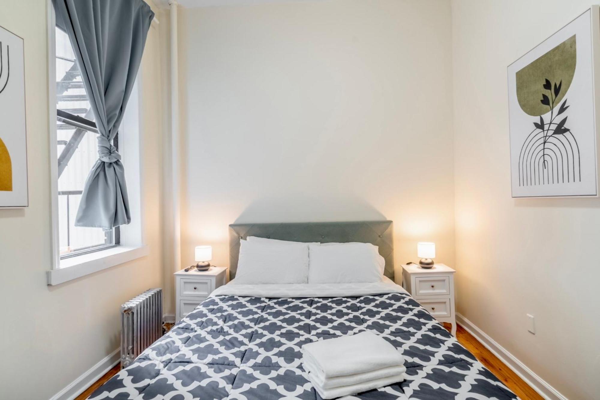 2 Bedroom Hidden Upscale Oasis New York Exterior photo